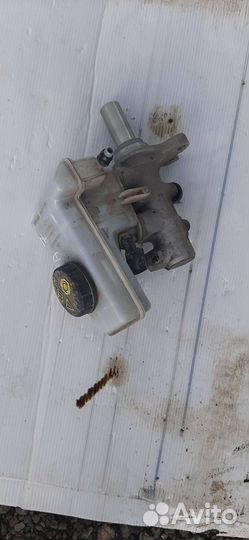 Шкода октавия А7 главный тормозной целиндор