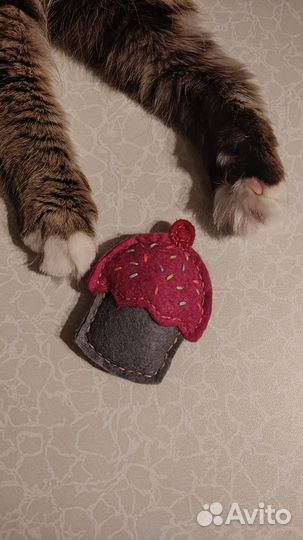 Игрушки для кошек с кошачьей мятой