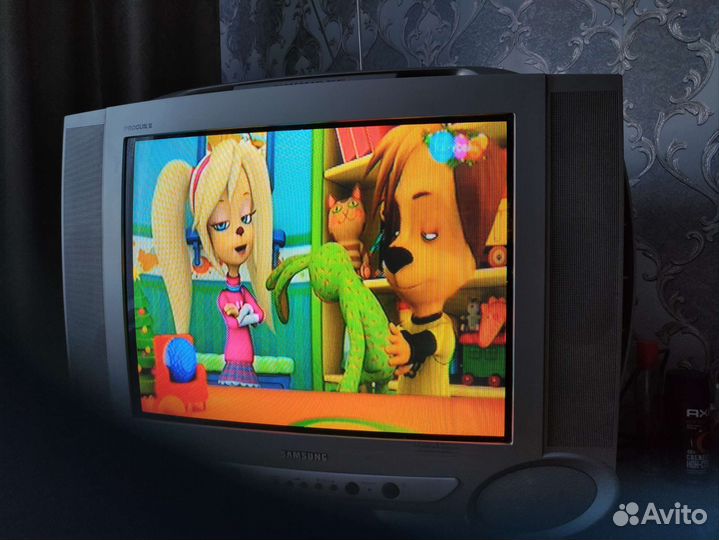 Телевизор samsung