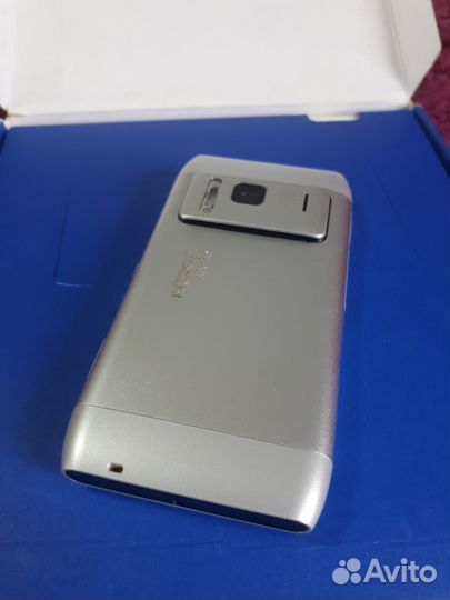 Nokia N8, 16 ГБ
