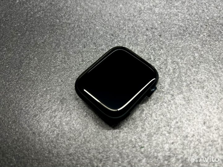 Apple Watch 8 45mm 100% аккумулятор