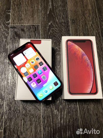 iPhone Xr, 64 ГБ
