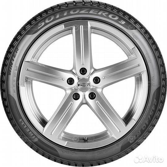 Pirelli Winter Sottozero 245/40 R19 98V