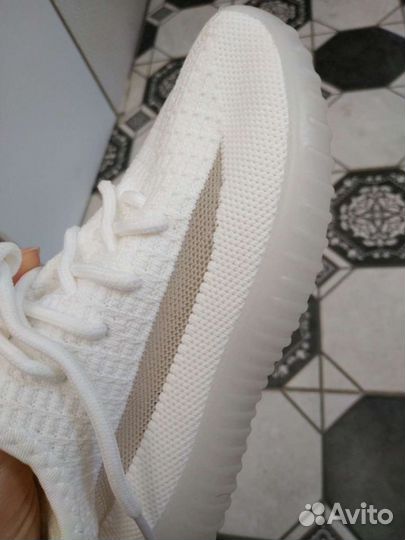 Кроссовки для девочки