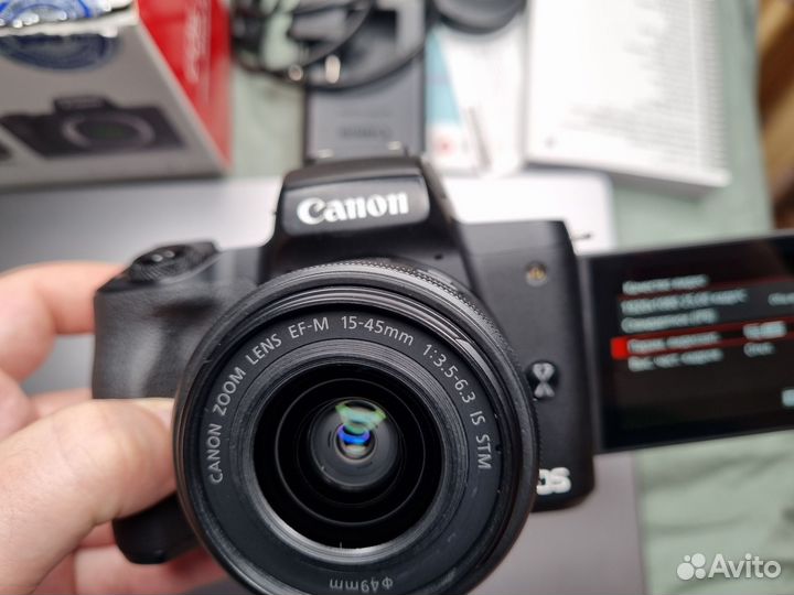 Canon eos m50 mark ii + 15-45 is STM