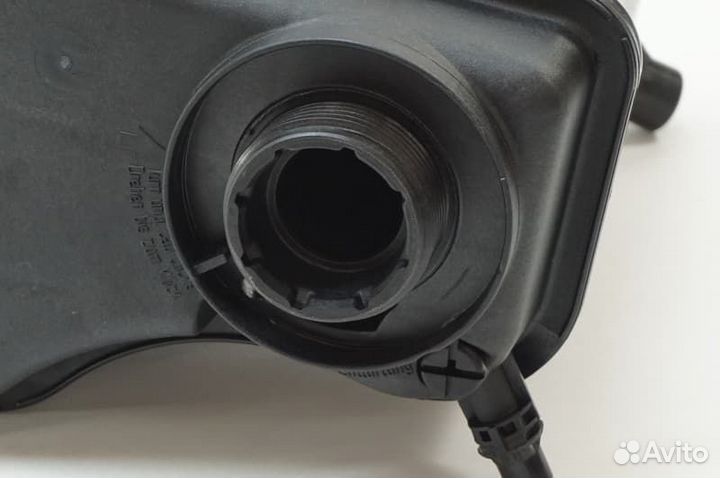 Расширительный бачок BMW E81 E90 E84 E89