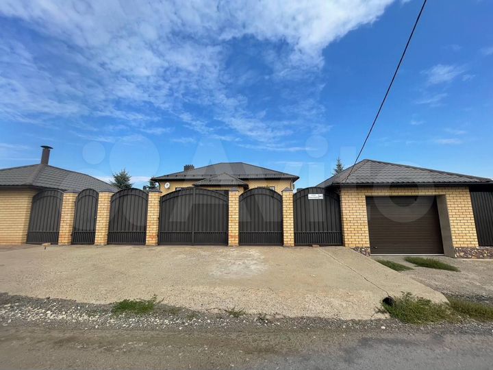 Дом 232 м² на участке 10 сот.