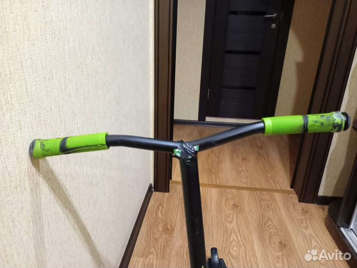 Трюковой самокат тэйчим