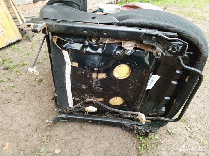 Сидения передние на Gelli MK 1.5