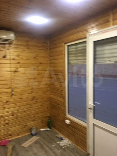 Торговая площадь, 16 м²