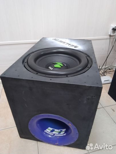 Сабвуфер Machete F15R с усилителем