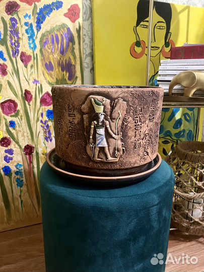 Горшок глиняный