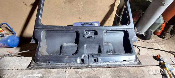 Крышка багажника на ниву 21213