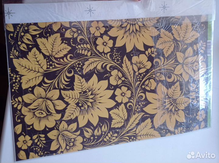 Виниловая наклейка на планшет