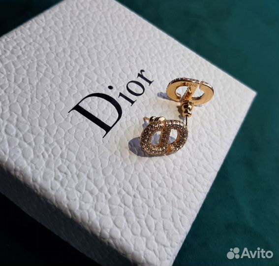 Серьги Christian Dior