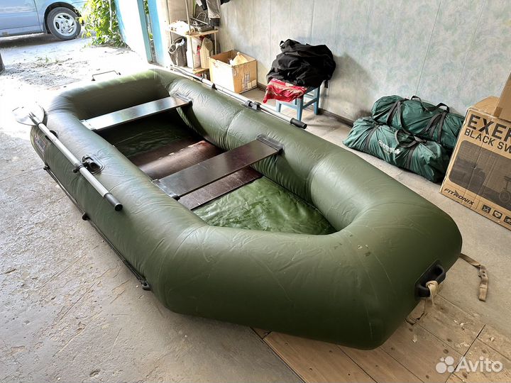 Лодка Hunter 280