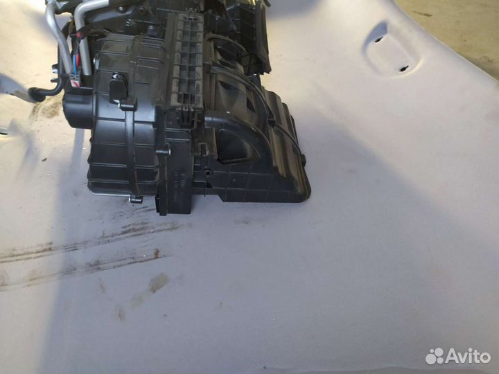 Моторчик, радиатор печки Киа Рио 2