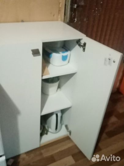 Полка настенная шкаф навесной