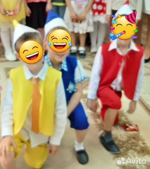 Костюм карандаша разных цветов