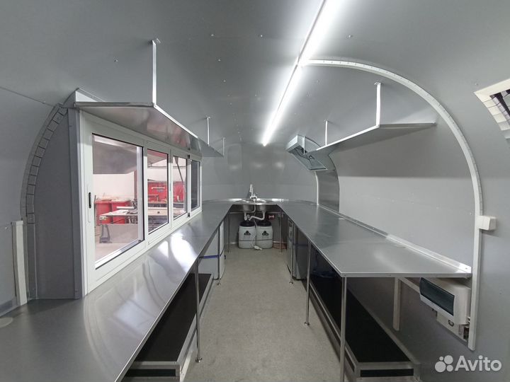 Фудтрак, торговый прицеп shuttle, 6*2м