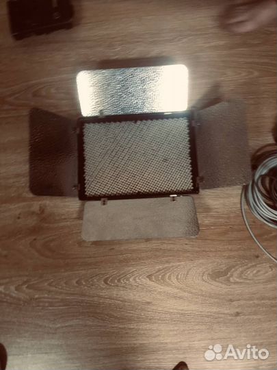 Студийный свет Aputure Light Storm LS 1S