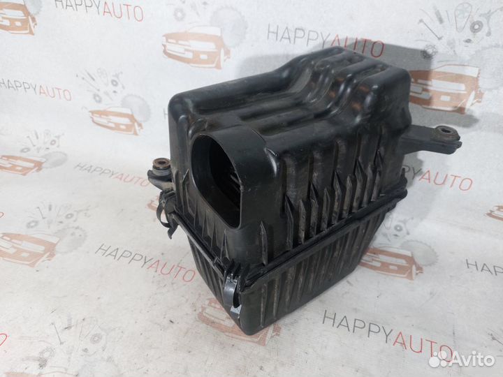 Корпус воздушного фильтра Hyundai Santa Fe 2 D4EB