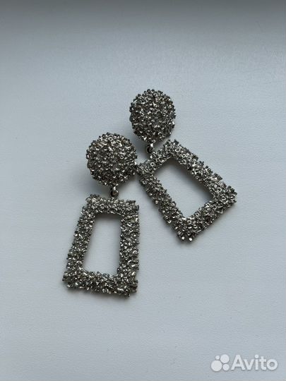 Золотые серьги