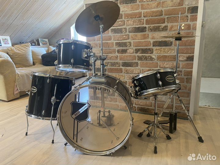 Ударная установка millenium