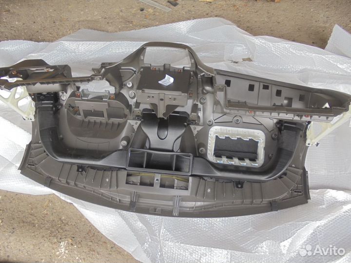 Панель передняя Chevrolet Cobalt