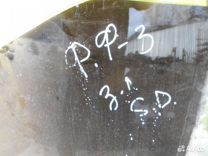 Стекло двери задней левой Ford Focus III 2011- сед