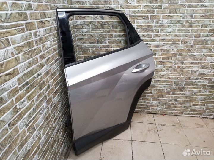 Дверь задняя левая Hyundai Tucson