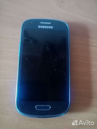 Телефон Samsung