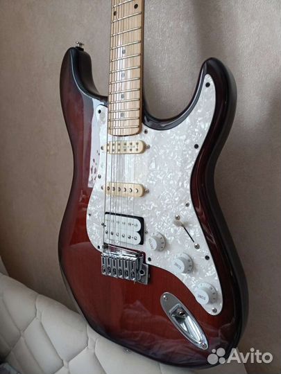 Электрогитара