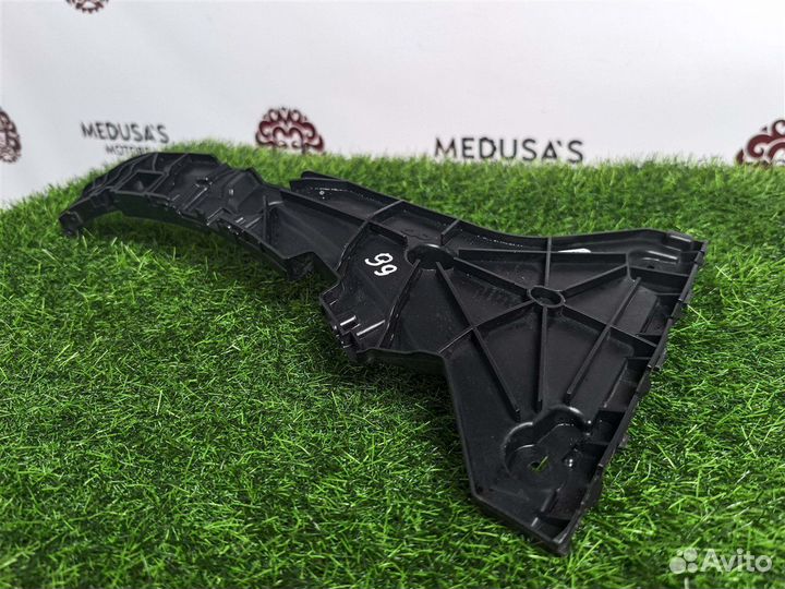 Кронштейн бампера задний правый Audi Q5 FY 2.0