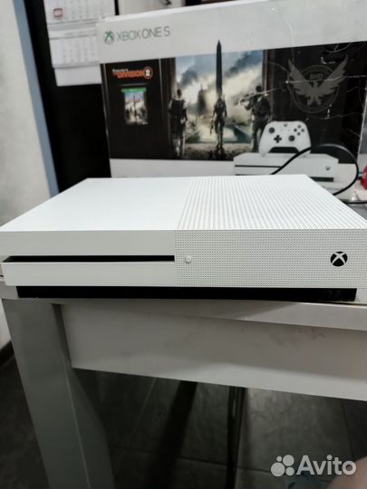 Xbox One s