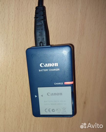 Зарядное устройство и аккумулятор NB-4L для Canon