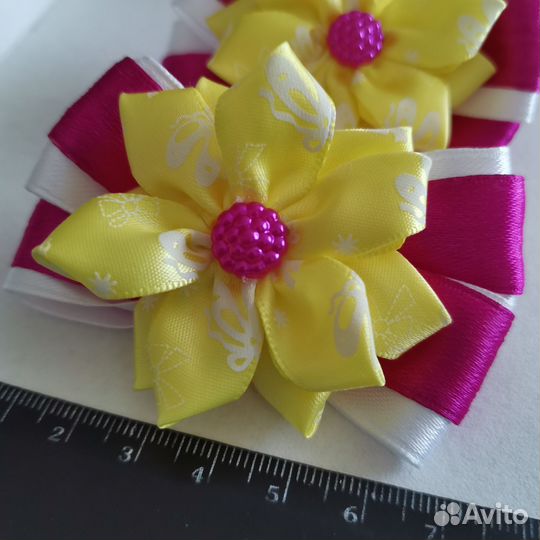 Резинка для волос бантики