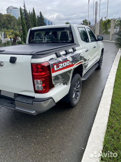 Mitsubishi L200 2.4 AT, 2024, 1 500 км