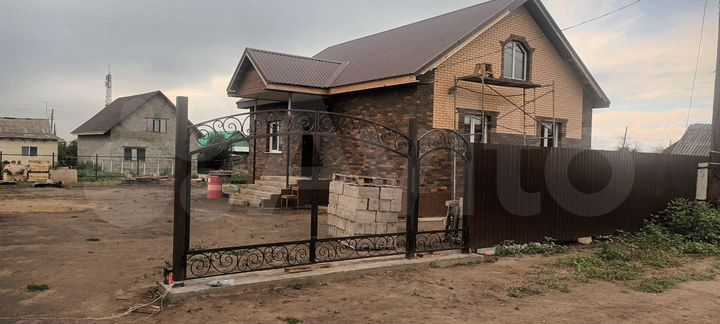 Дом 140 м² на участке 10 сот.