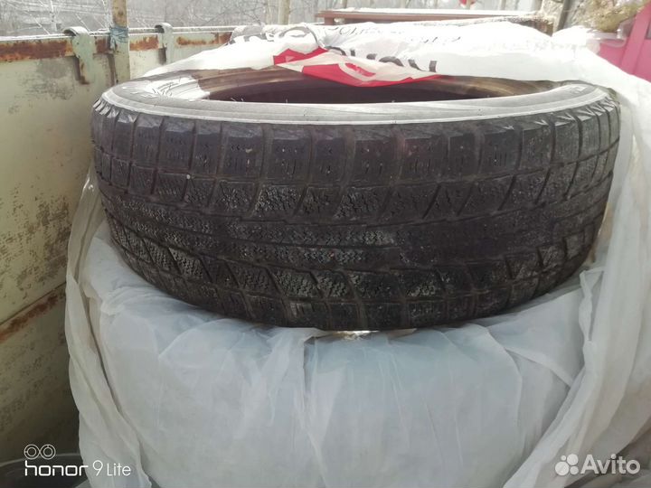 Triangle Snowlink TWT02 215/60 R17 и 215/60 R17 96B