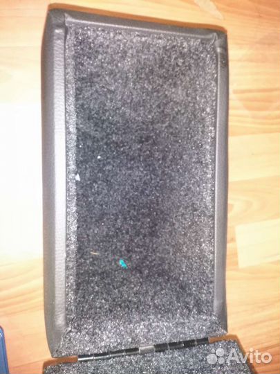 Подлокотник, бар