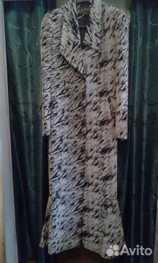 Пальто осеннее