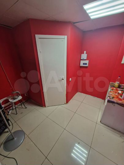 Торговая площадь, 26 м² с отдельным входом