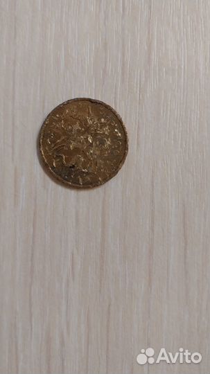 Монета с дефектом