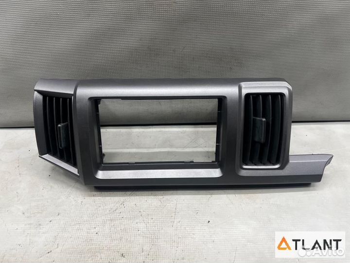 Консоль магнитофона honda stepwgn