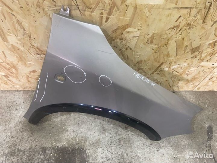 Крыло переднее правое Skoda Fabia 2010