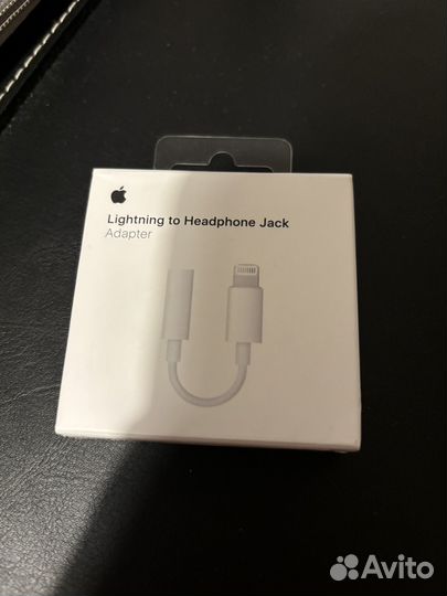 Apple Lighting to Headphone Jack Adapter