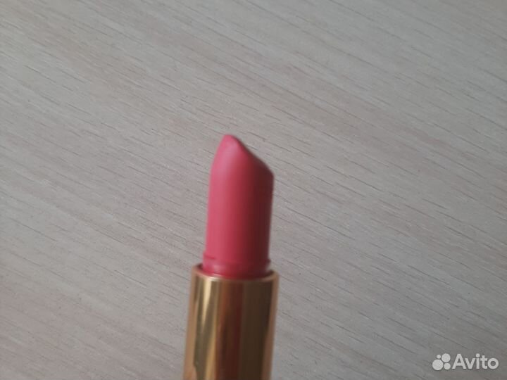 Chanel помада rouge allure velvet 42