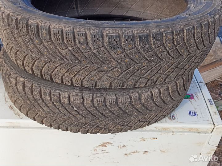 Michelin X-ICE NORTH 4 SUV ZP 205/50 R17 62ZR