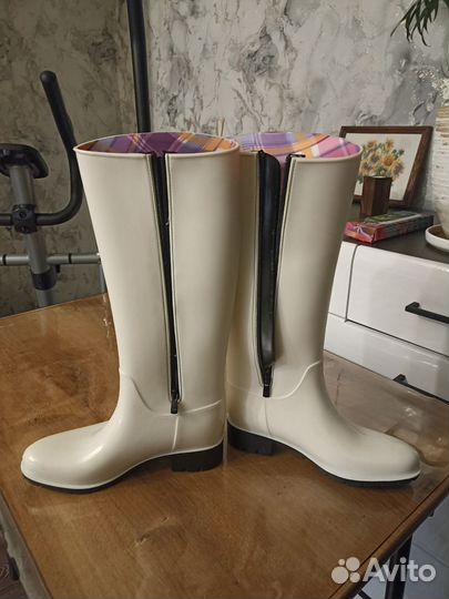 Резиновые сапоги 37 размер новые